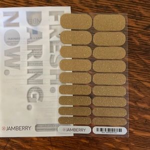 Jamberry Gold Sparkle Full Nail Wrap